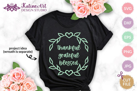 Family Name Sign Family monogram svg including floral frame with heart. Personalized family sign. Jpg, png, eps, dxf, svg cut file. SVG KatineArt 