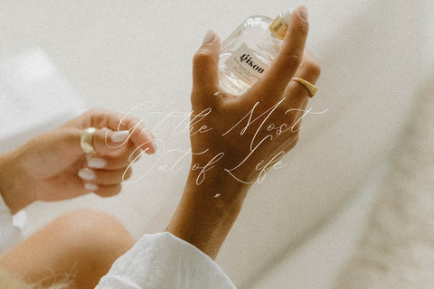 Fattrios Schudnel - Chic Calligraphy Font Font Storytype Studio 