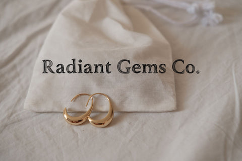 Flora Font Cotton White Studio 