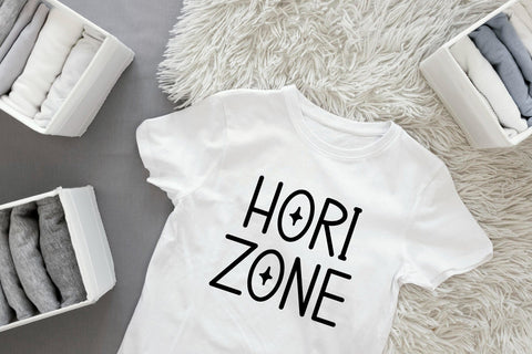 FLOWERY Font Afandi Studio 