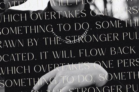 GAQIRE Typeface Font Storytype Studio 