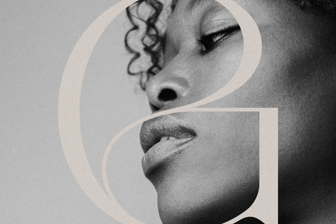 GAQIRE Typeface Font Storytype Studio 