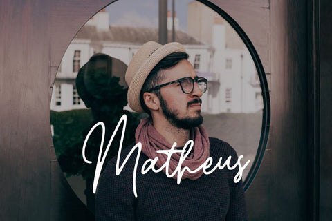 Gatheline Signature Font R. Studio 