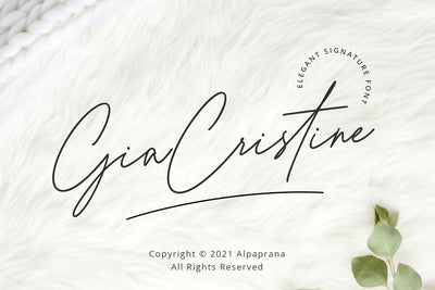 Gia Cristine - Elegant Signature Font Font Alpaprana Studio 