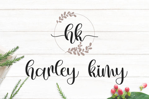 Gloria Font letterbeary 