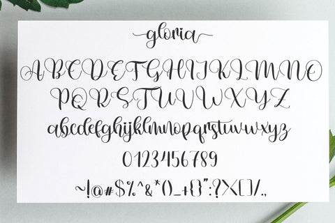 Gloria Font letterbeary 