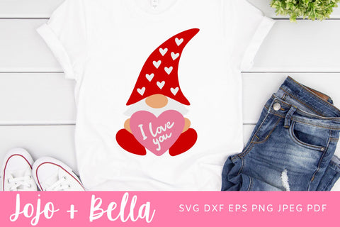 Gnome Svg, Love Heart Gnome Svg, Love Svg, Valentines Gnome Svg, Gnome Clipart, Gnome Iron on, Valentines Day Svg, Cute Gnome svg, cut file SVG Jojo&Bella 