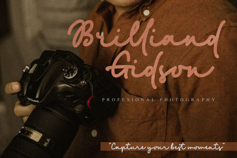 Golden Blast Font Zeenesia Std 