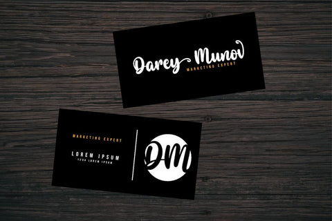 Gorgeous Font twinletter 