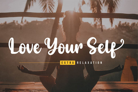 Gorgeous Font twinletter 