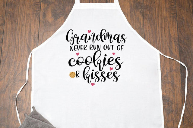 Grandma Saying SVG - Grandmas Never Run Our OF Cookies Or Kisses SVG Simply Cutz 