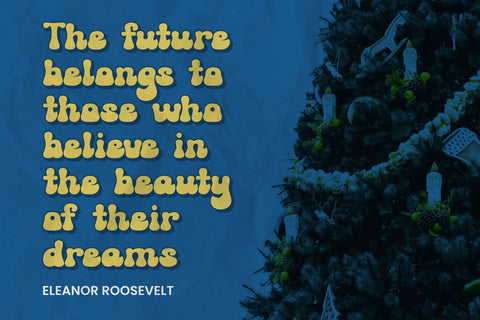 Gromvies - Vintage Retro Font ahweproject 