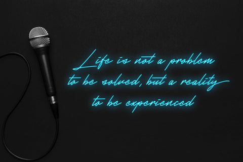 Groovy Shine Font Abo Daniel Studio 