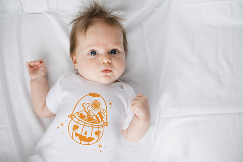 Halloween pumpkin bucket SVG CutePicturesStudio 