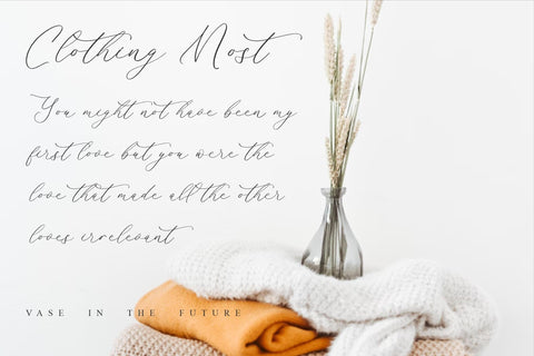 Harlyetta Mordila - Luxury Calligraphy Font Storytype Studio 