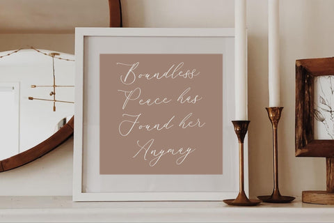 Harlyetta Mordila - Luxury Calligraphy Font Storytype Studio 