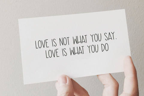 Harvest Delight Font Holydie Studio 