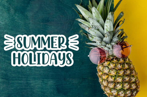 Hashed Browns Font Manjali_Studio 