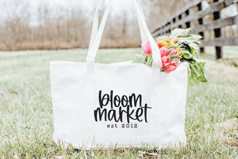 Haystacked - A Handwritten Script Font Font KA Designs 