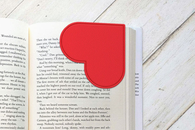 Heart Corner Bookmark ITH Applique Embroidery Embroidery/Applique DESIGNS Risa Rocks It 