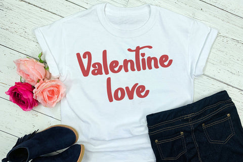 Highlove Font Sakha Design Studio 