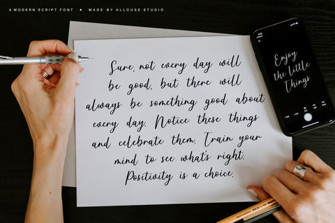 Hometheater Font Allouse.Studio 