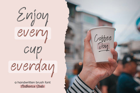 Hugins Font Aestherica Studio 