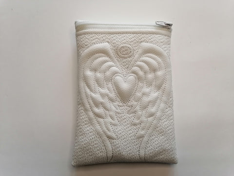 In the hoop bag embroidery designs Angel wings with heart Embroidery/Applique DESIGNS ImilovaCreations 