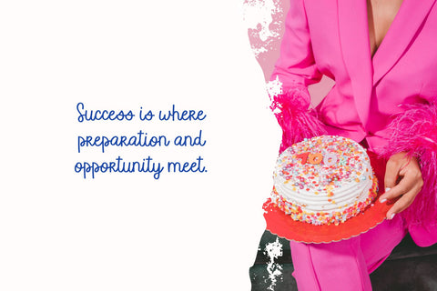 Jumping Hearts Font Cotton White Studio 