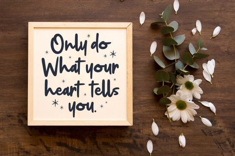 Jungledise Font Allouse.Studio 