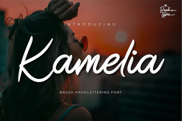 Kamelia Font twinletter 