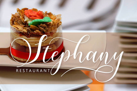 Karliyna Script Font Jamaluddin 