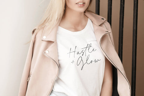 Kimberly Paradise - monoline font Font Timur type 