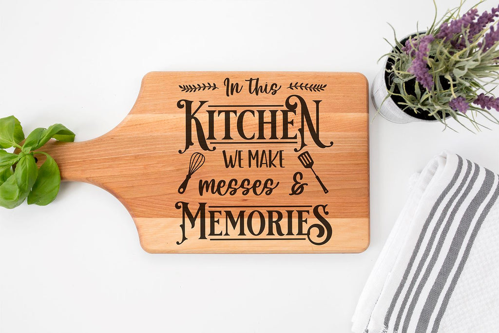 Kitchen Sign SVG | In This Kitchen We Make Messes and Memories - So Fontsy