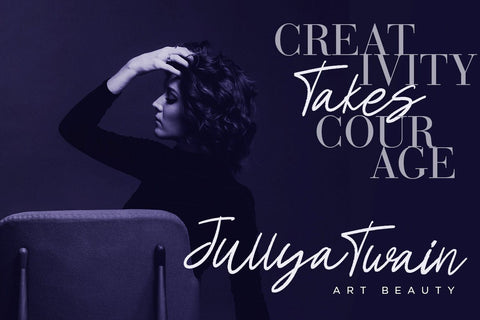 Laracryf Brush Handwritten Font Creatype Studio 