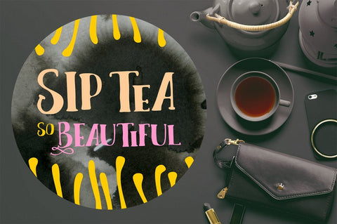 Letter Girls Font BonjourType 