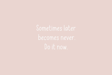 Lollipop Font Cotton White Studio 