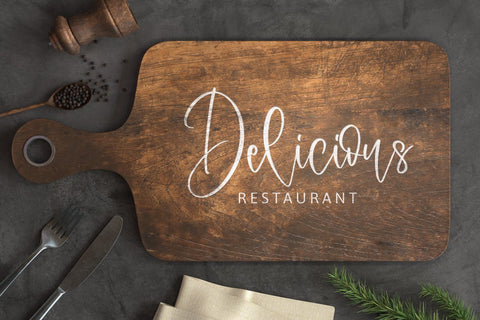 Lomigutta Font Fallen Graphic Studio 