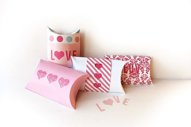 Love and Hearts Pillow Box SVG Risa Rocks It 