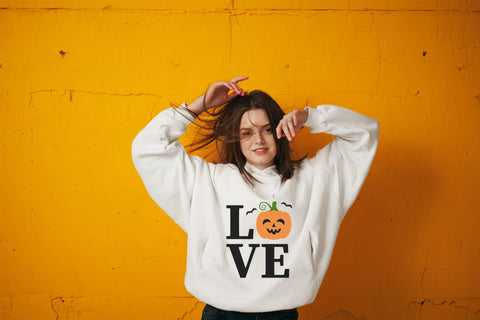 Love Halloween SVG. Pumpkin face. Smiling Jack-o-Lantern SVG LaBelezoka 