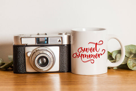 Lovely Summer Font Sakha Design Studio 