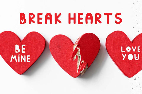 Lucy kids blocks font-A duo with hearts Font Cute files