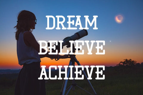 Lunar Dream - Slab Serif Font Font Masyafi Studio 