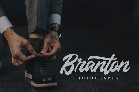 Magretta - Modern Script Font Font Alpaprana Studio 