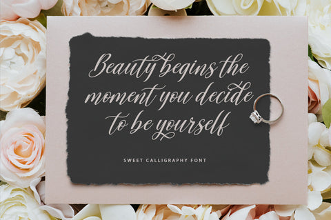 Maliska Script Font gatype 