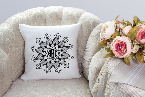 Mandala Monogram Design SVG, Mandala-V11 SVG SmmrDesign 