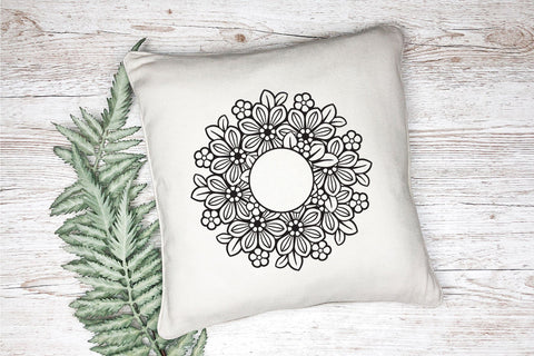 Mandala SVG, Circle Monogram SVG, Split Monogram Flower Design. SVG Elinorka 