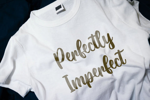 Maretta Santiago Script Font Font Creakokun Studio 