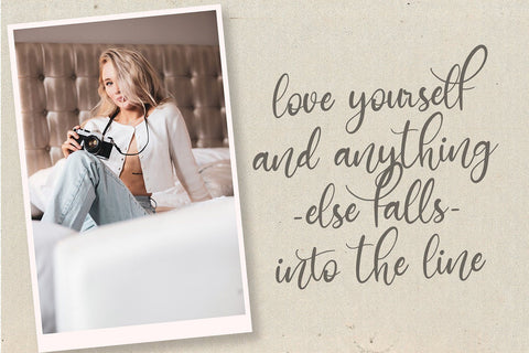 Mathulesy - Handwritten Font Font StringLabs 
