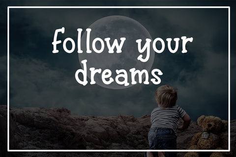 Maximilian - A whimsical serif font Font Stacy's Digital Designs 